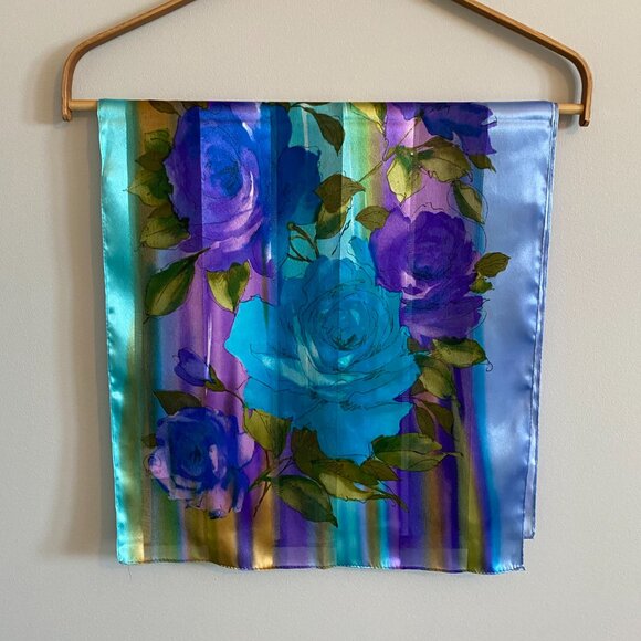 2/$20 👒 Careta Vintage Oldstock Sheer Scarf with Blue and Purple Floral Pattern - Picture 3 of 8